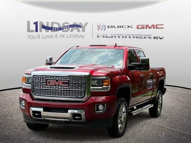 Used 2018 GMC Sierra 2500 Denali w/ Duramax Plus Package AWD/4WD image 6