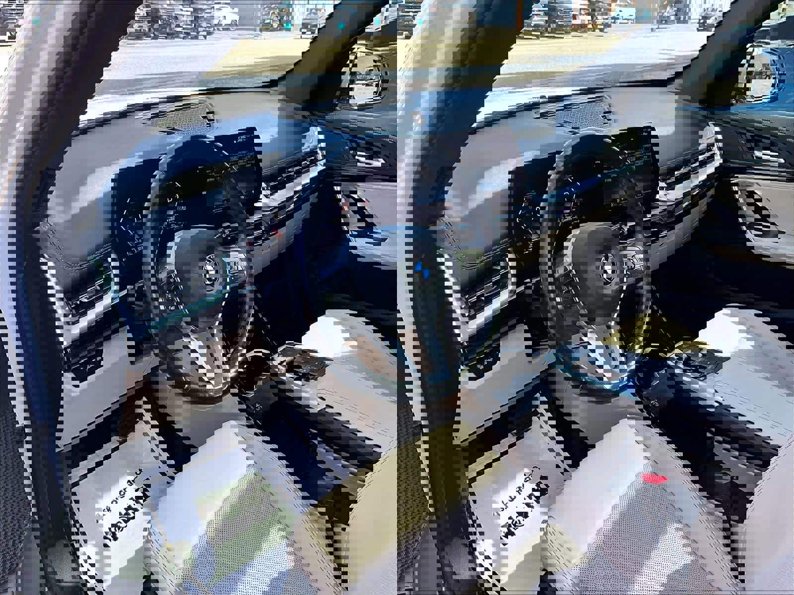 Used 2023 BMW X1 xDrive28i w/ Convenience Package AWD/4WD image 8