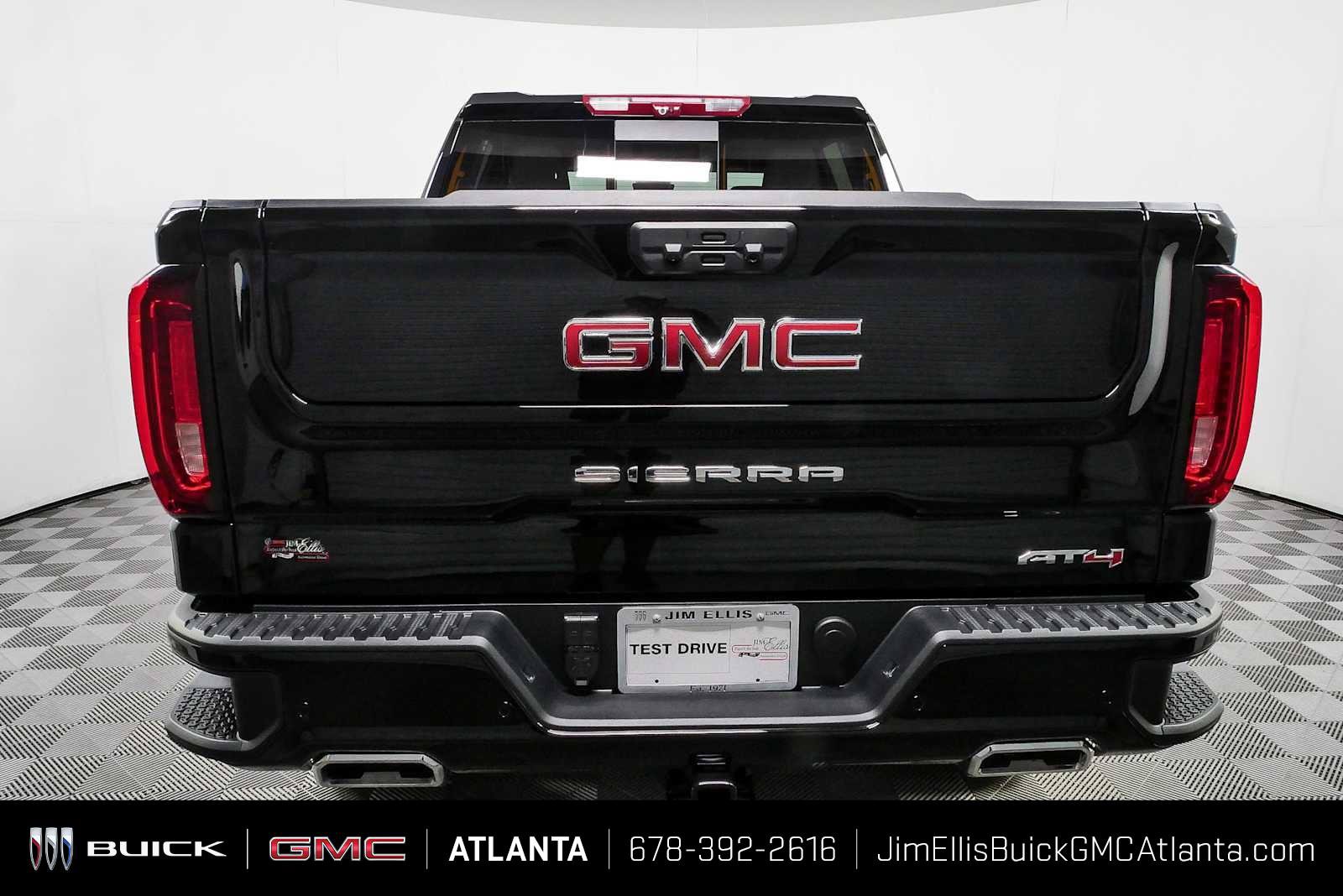 New 2026 GMC Sierra 1500 AT4 w/ AT4 Premium Package AWD/4WD image 31