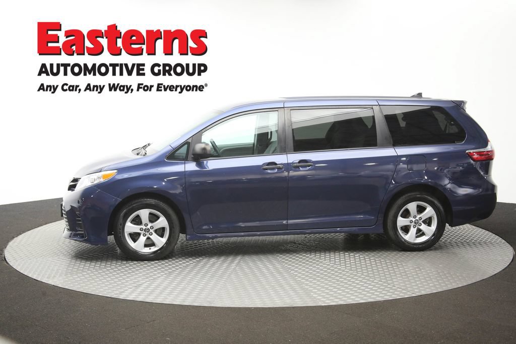 Used 2020 Toyota Sienna L FWD image 60