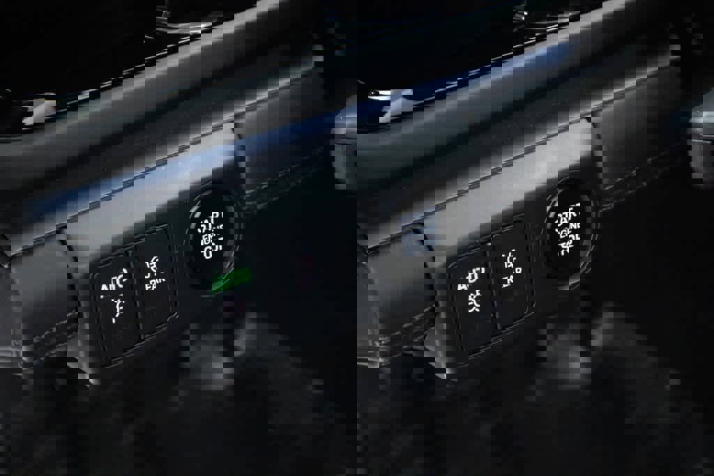 Certified 2024 Porsche Panamera 4 image 20