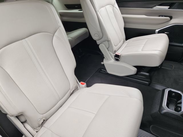 Certified 2024 Jeep Wagoneer Series II image 27