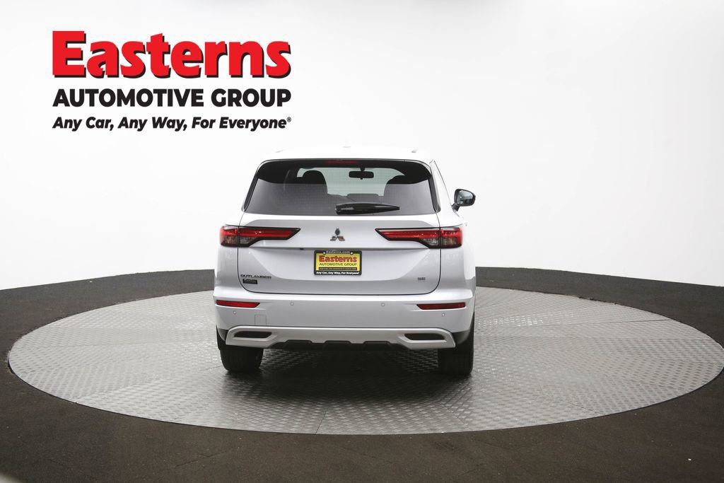 Used 2024 Mitsubishi Outlander SE image 36