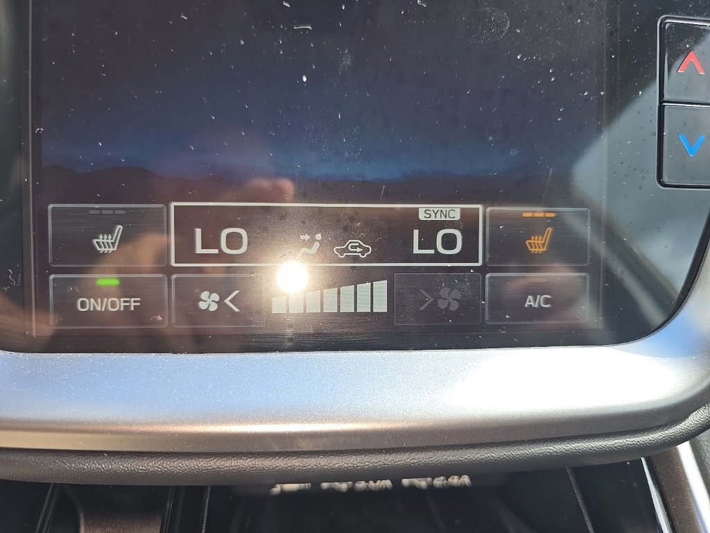 Certified 2025 Subaru Outback Premium image 27