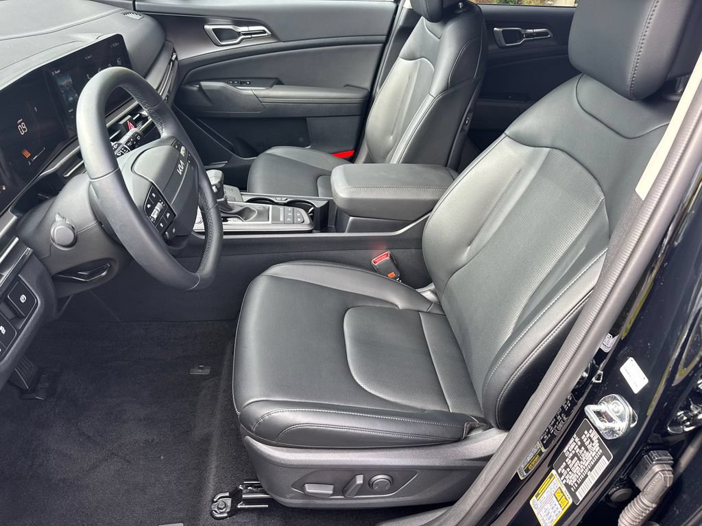 Used 2026 Kia Sportage EX w/ EX Panorama Roof Package FWD image 9