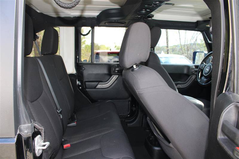 Used 2013 Jeep Wrangler Unlimited Sport AWD/4WD image 13