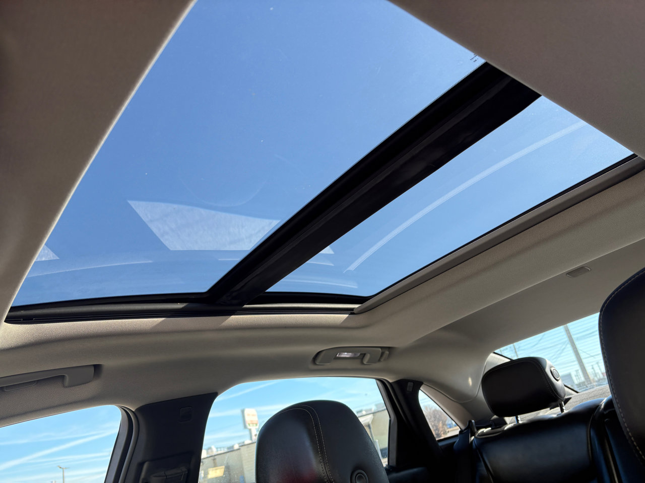 Used 2016 Cadillac XTS Luxury image 7