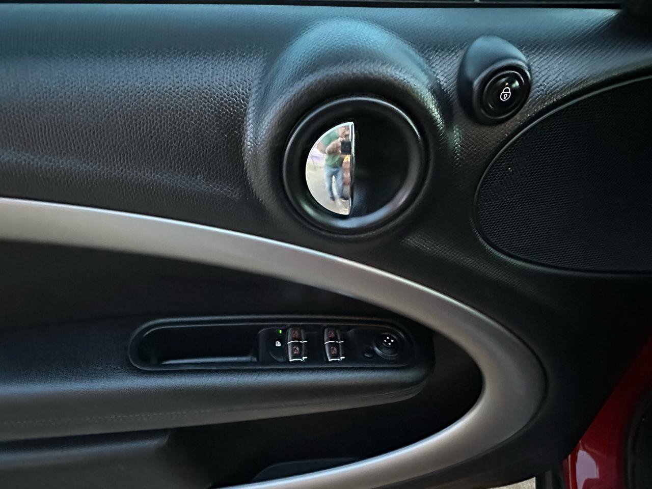 Used 2016 MINI Cooper Countryman image 9