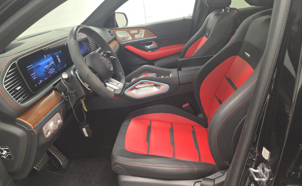Used 2024 Mercedes-Benz GLE 63 AMG S w/ Driver Assistance Package image 5