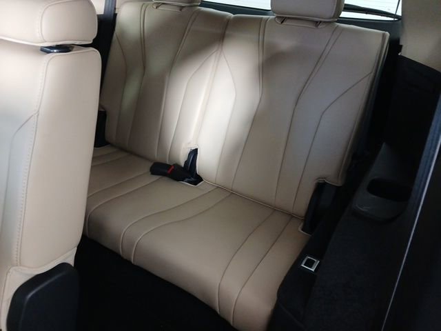 Used 2024 Acura MDX SH-AWD w/ Technology Package image 11