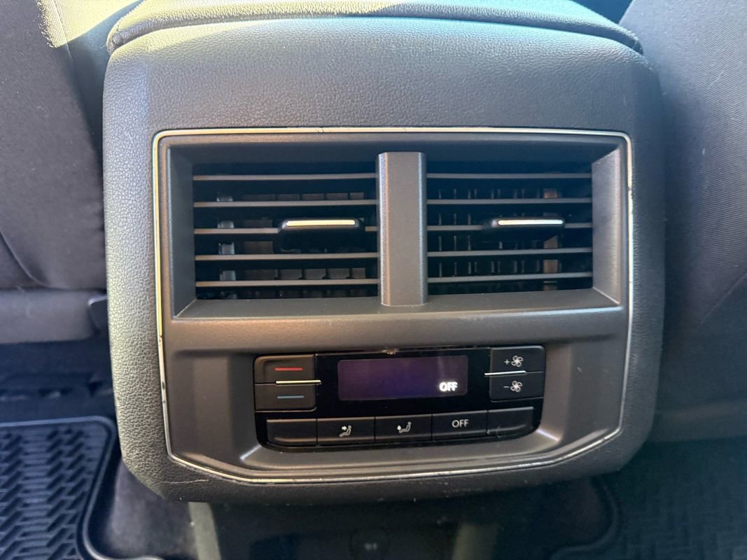 Used 2018 Volkswagen Atlas Launch Edition image 15