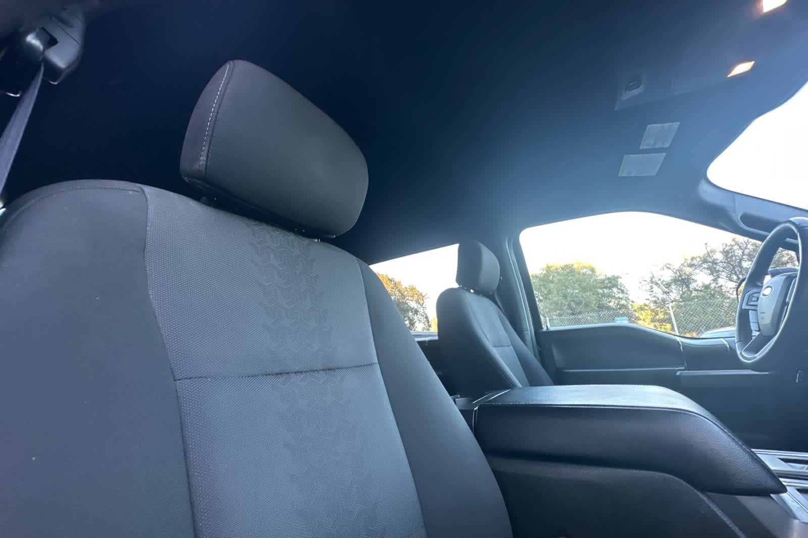 Used 2018 Ford F150 XLT w/ Equipment Group 302A Luxury image 16