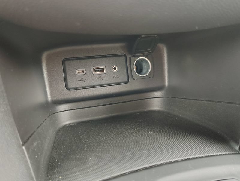 Used 2024 Chevrolet Equinox LT AWD/4WD image 34