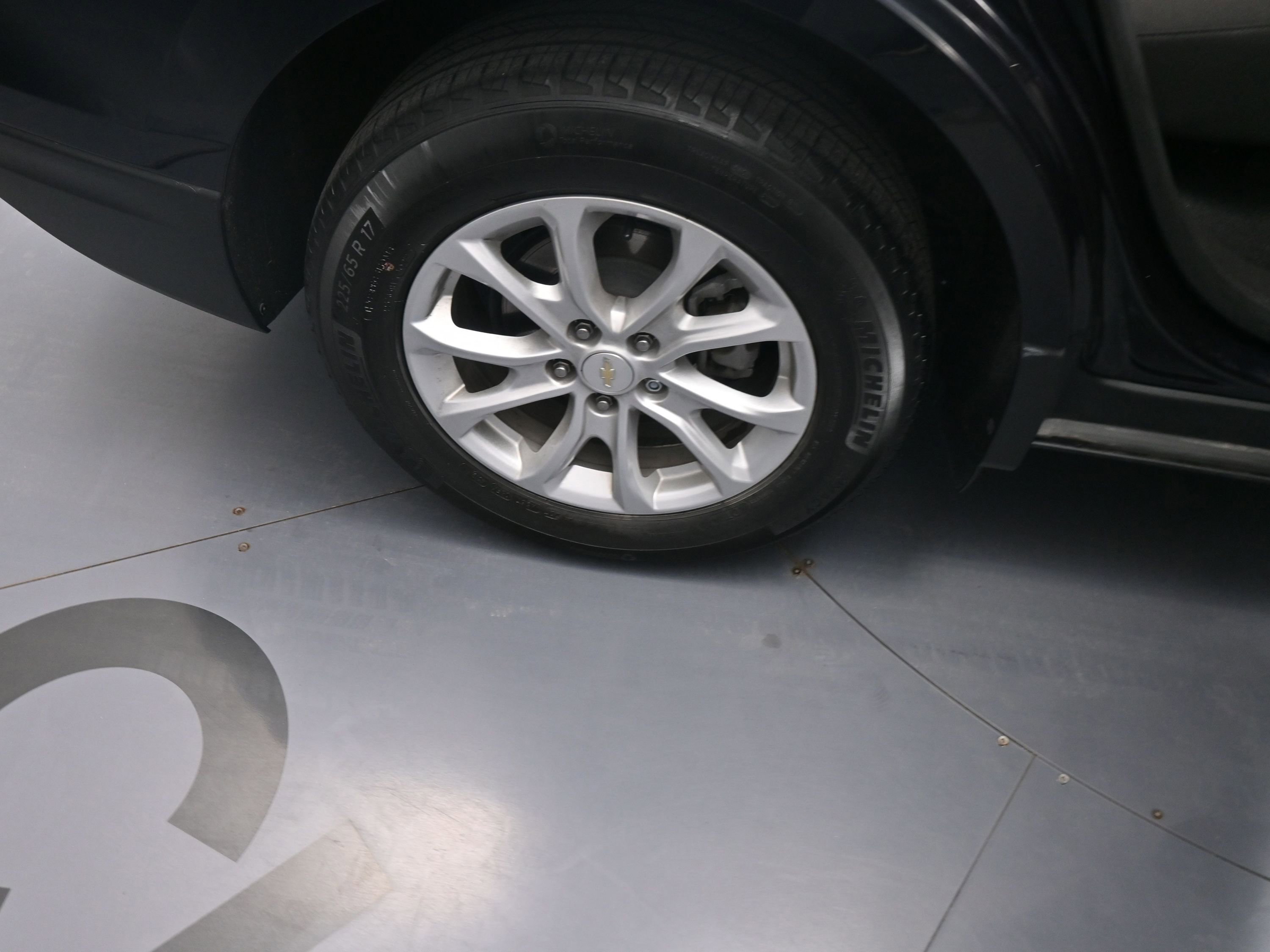 Used 2020 Chevrolet Equinox LT image 20