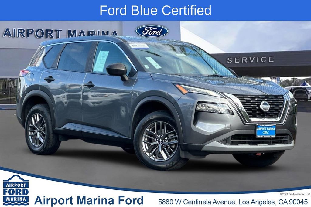 Used 2023 Nissan Rogue S image 1