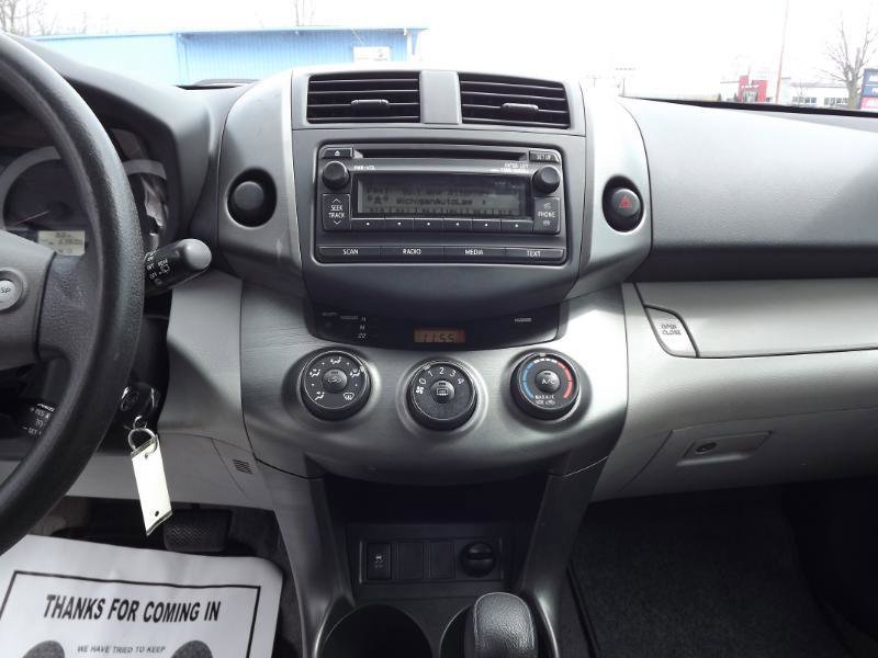 Used 2012 Toyota RAV4 FWD w/ Value Pkg image 17
