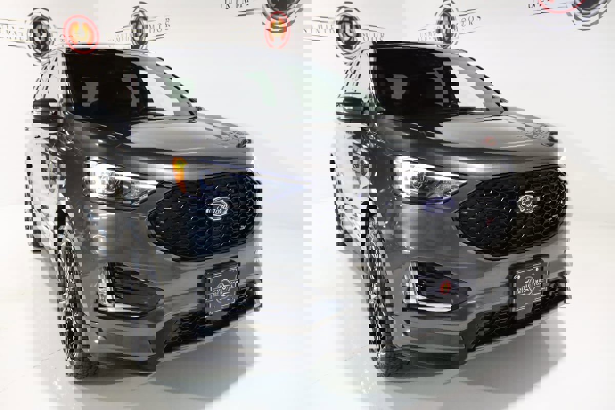 Used 2019 Ford Edge ST w/ Cold Weather Package image 19