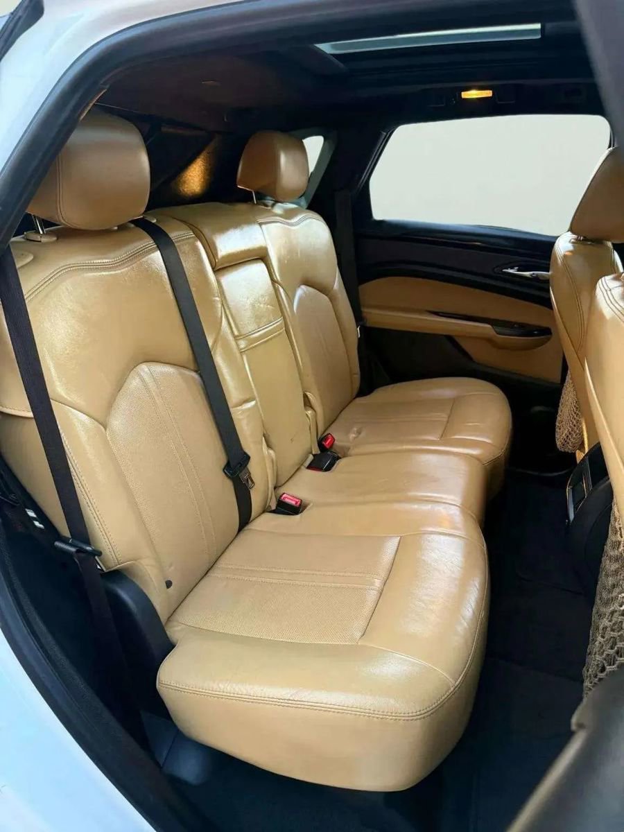 Used 2014 Cadillac SRX Performance w/ Driver Assist Package image 13