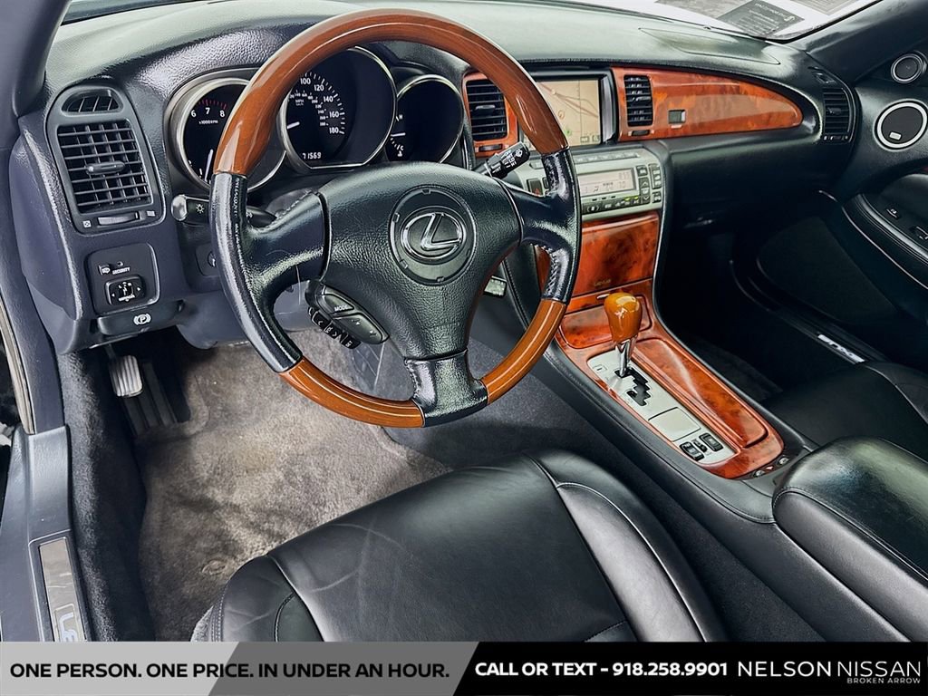 Used 2007 Lexus SC 430 Convertible RWD image 9