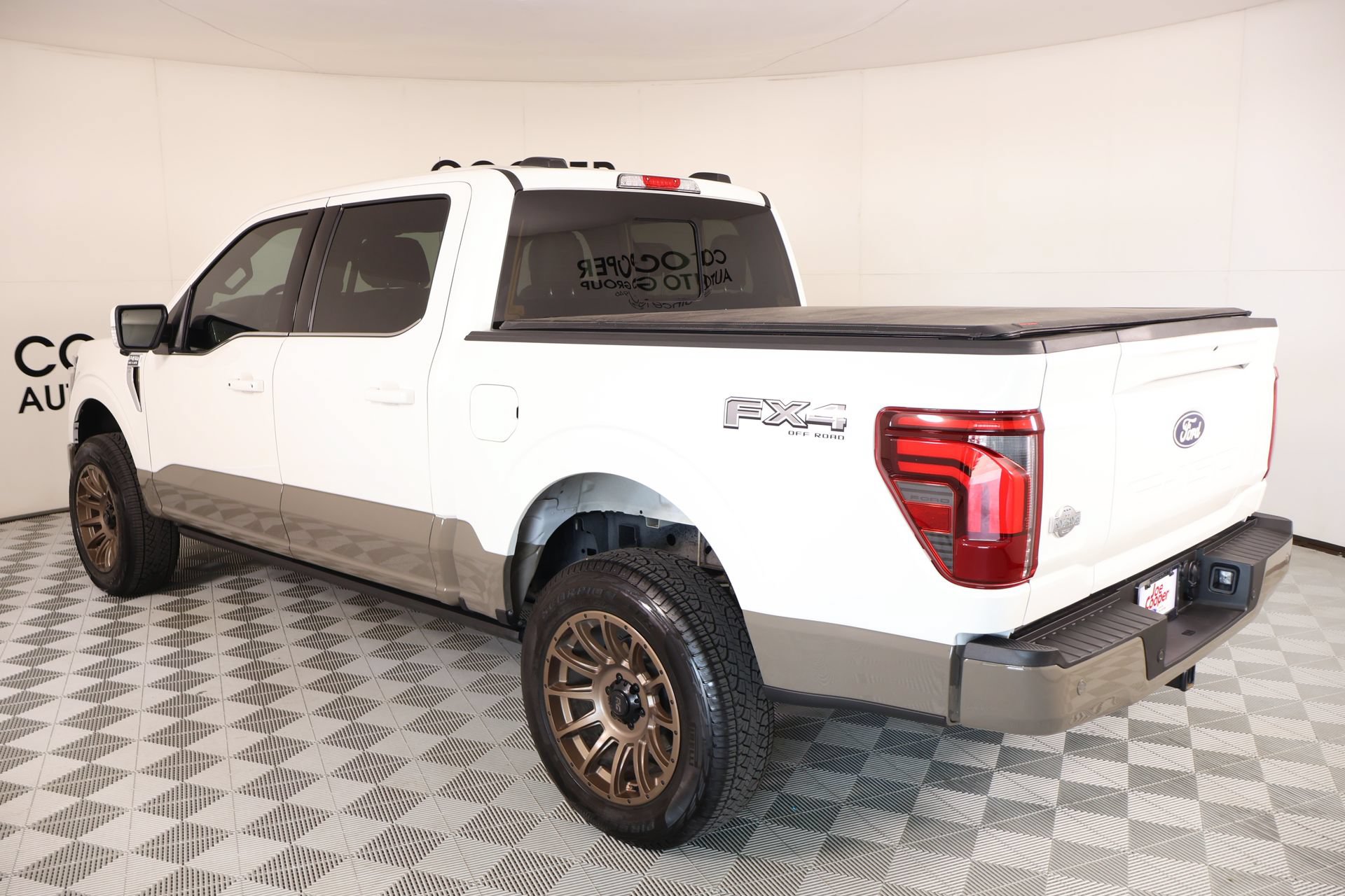 Used 2025 Ford F150 King Ranch w/ FX4 Off-Road Package AWD/4WD image 25