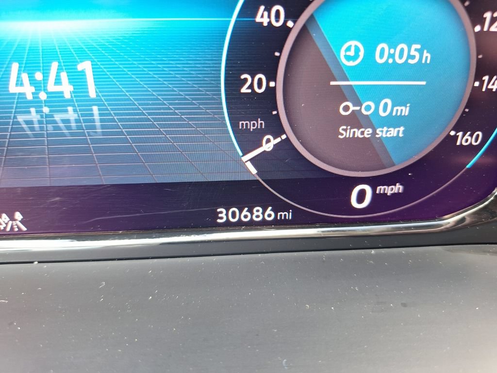 Used 2025 Volkswagen Atlas SE FWD image 22