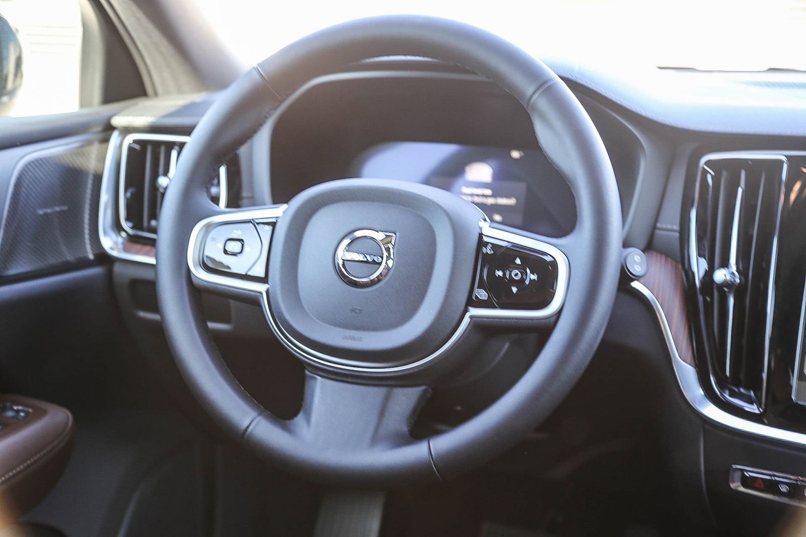 New 2026 Volvo V60 B5 Cross Country Ultra w/ Climate Package image 15