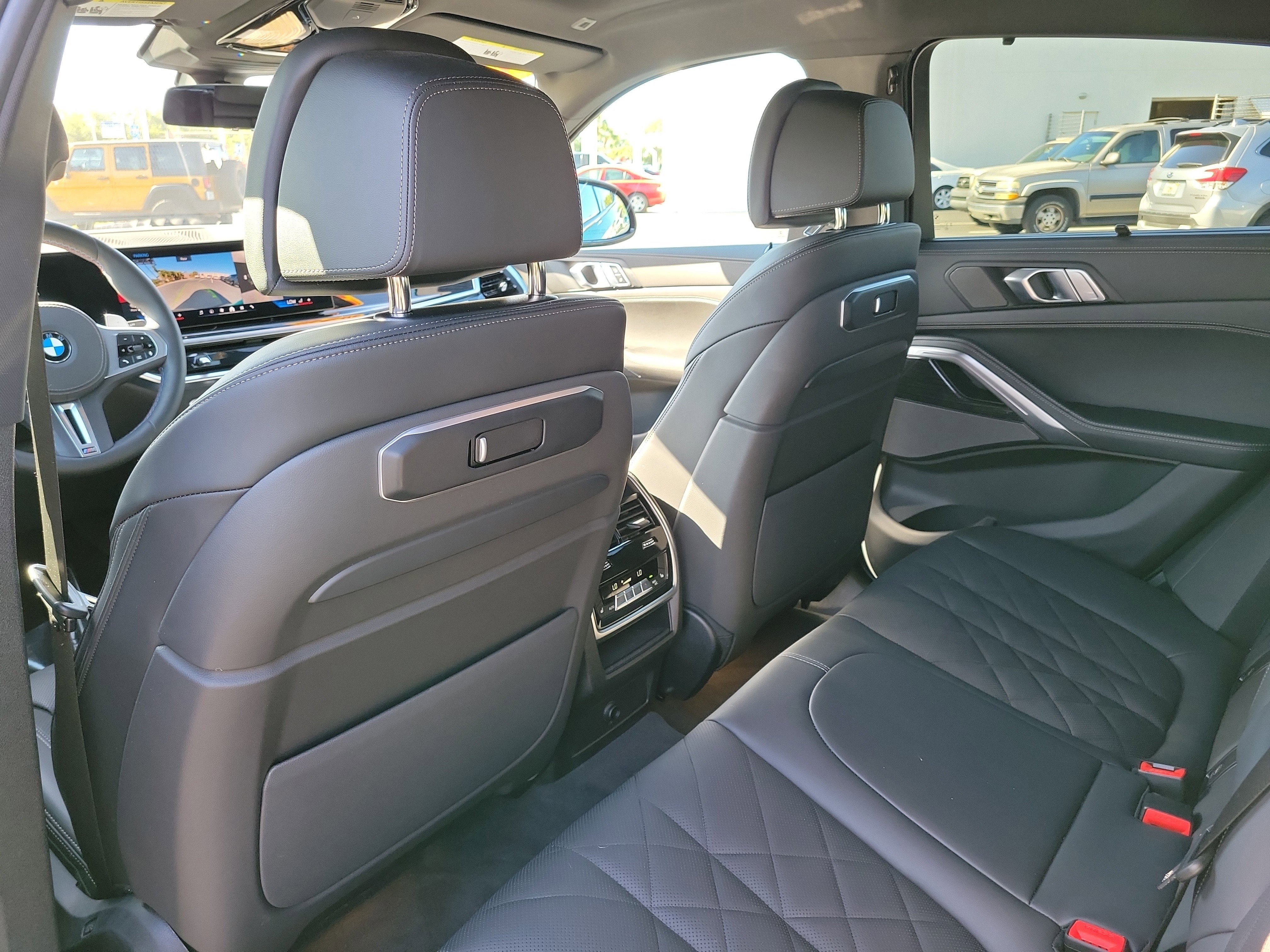 Used 2026 BMW X6 M60i image 12