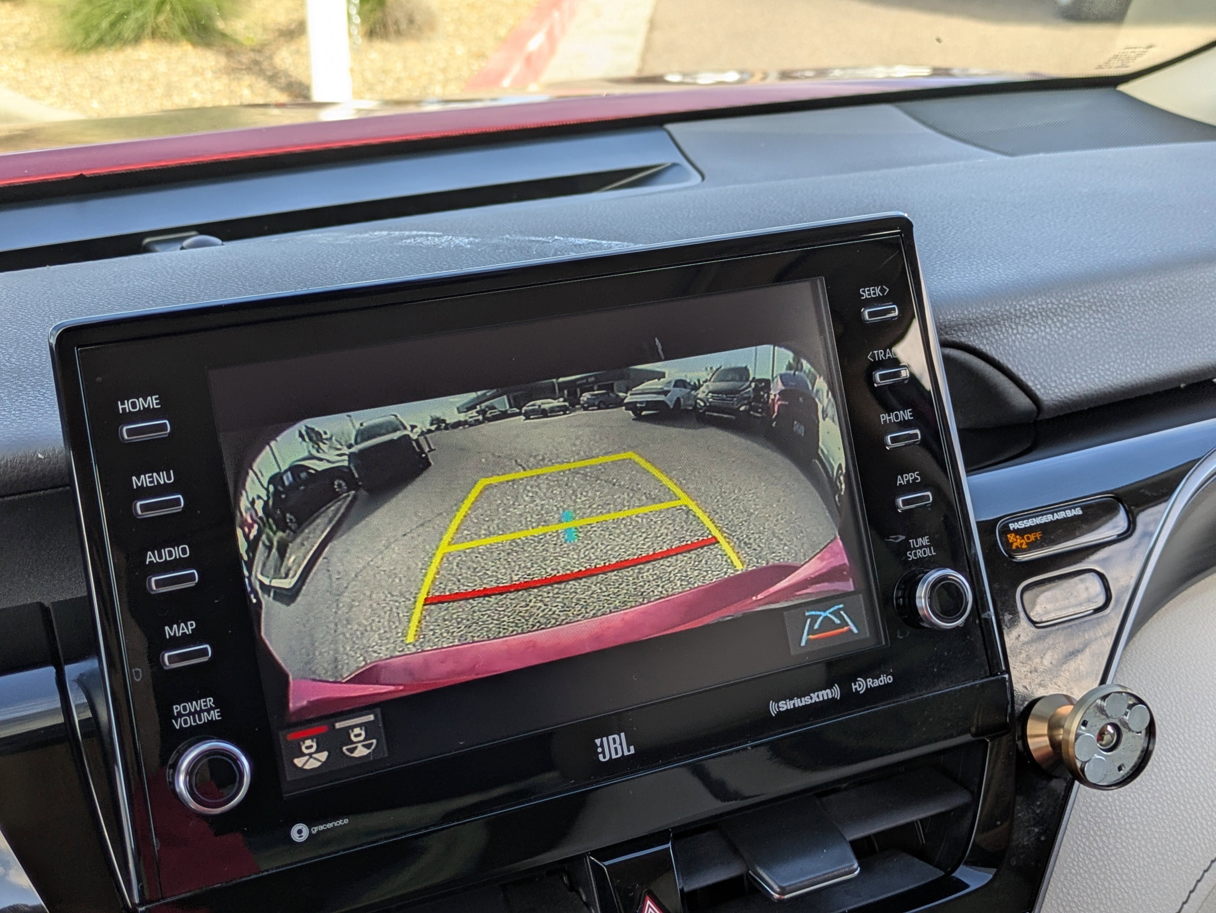 Used 2022 Toyota Camry XLE w/ Navigation Upgrade Package FWD image 23