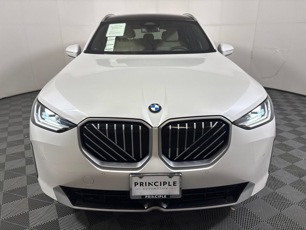 Certified 2025 BMW X3 xDrive30i w/ Convenience Package AWD/4WD image 3