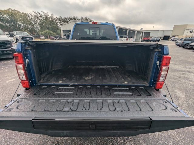 Used 2022 Ford F350 Lariat image 14