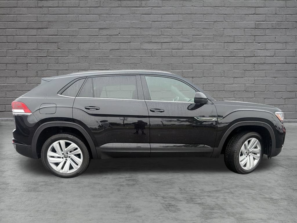 Used 2021 Volkswagen Atlas Cross Sport SE w/ Panoramic Sunroof Package AWD/4WD image 10
