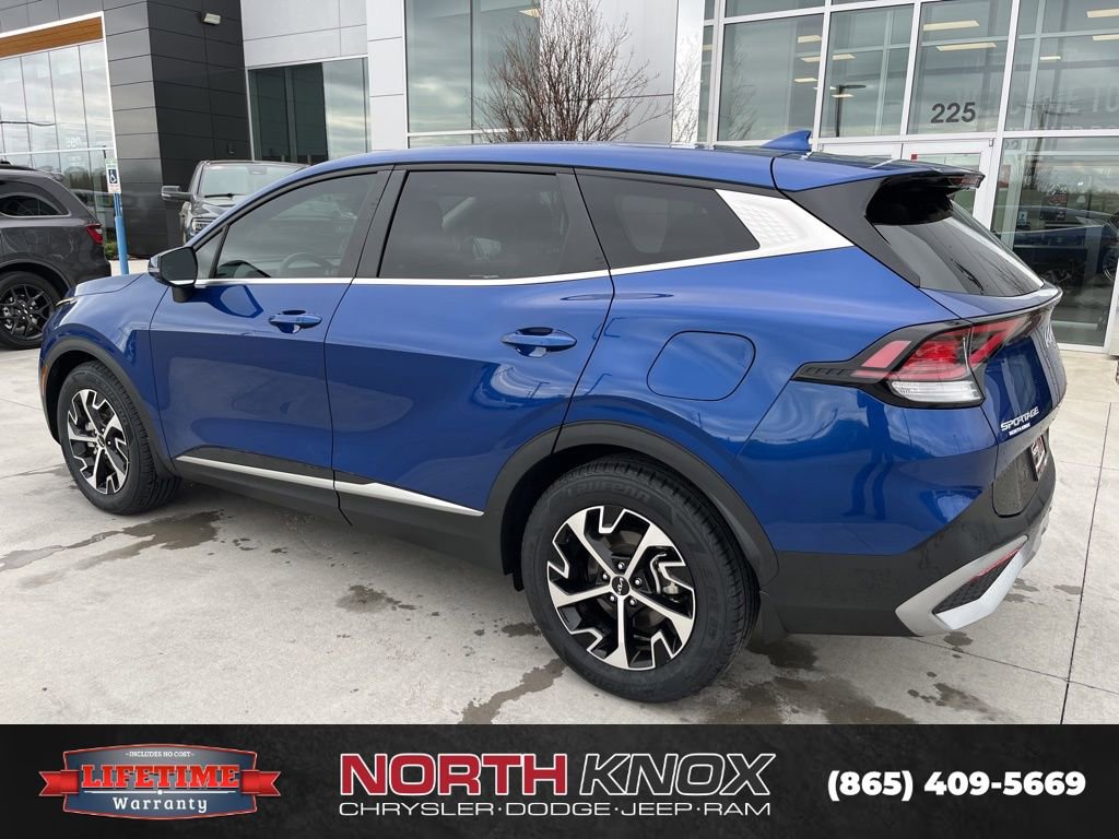 Used 2023 Kia Sportage EX image 16