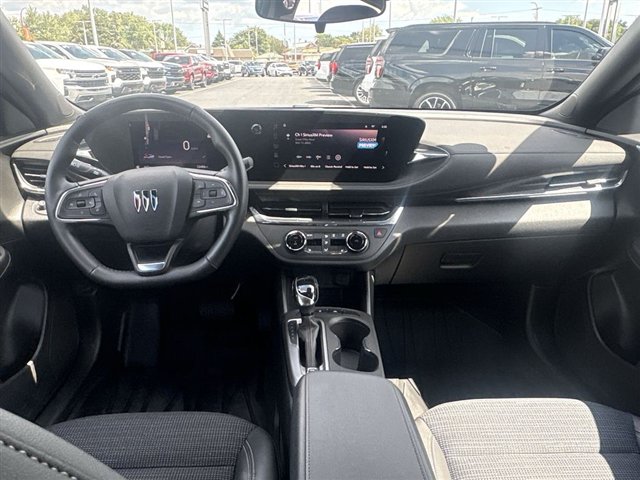Used 2024 Buick Envista Sport Touring w/ Convenience I Package FWD image 19