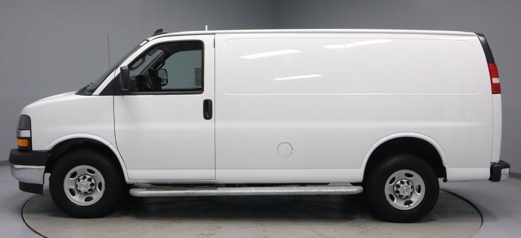 Used 2024 Chevrolet Express 2500 w/ Driver Convenience Package image 5
