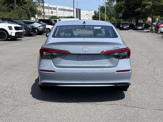 Used 2023 Honda Civic Touring image 3