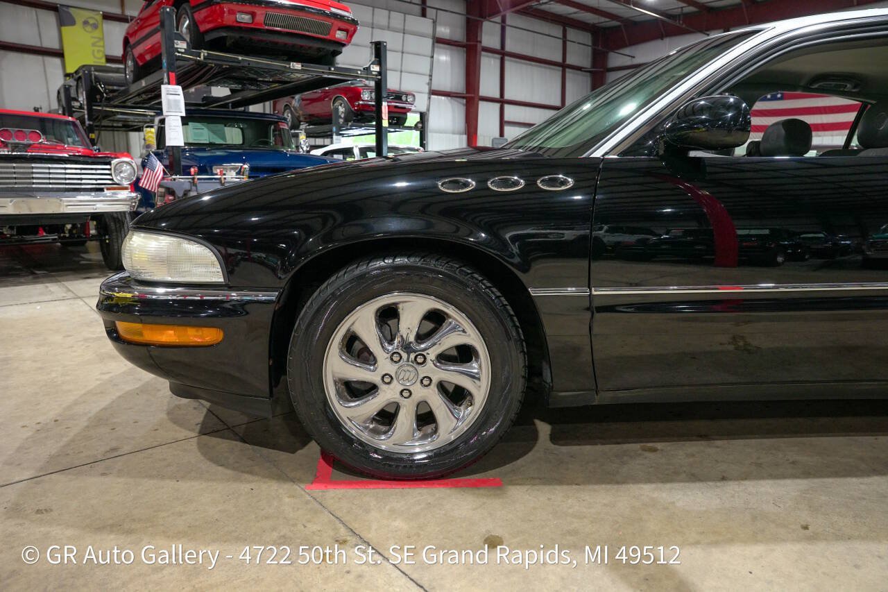 Used 2005 Buick Park Avenue Ultra FWD image 3