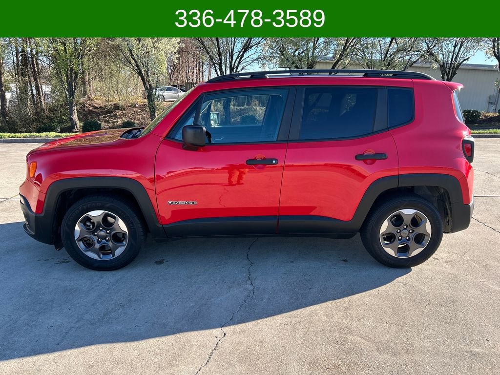Used 2017 Jeep Renegade Sport w/ Power & Air Group image 2