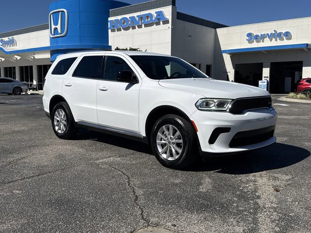 Used 2024 Dodge Durango SXT image 2