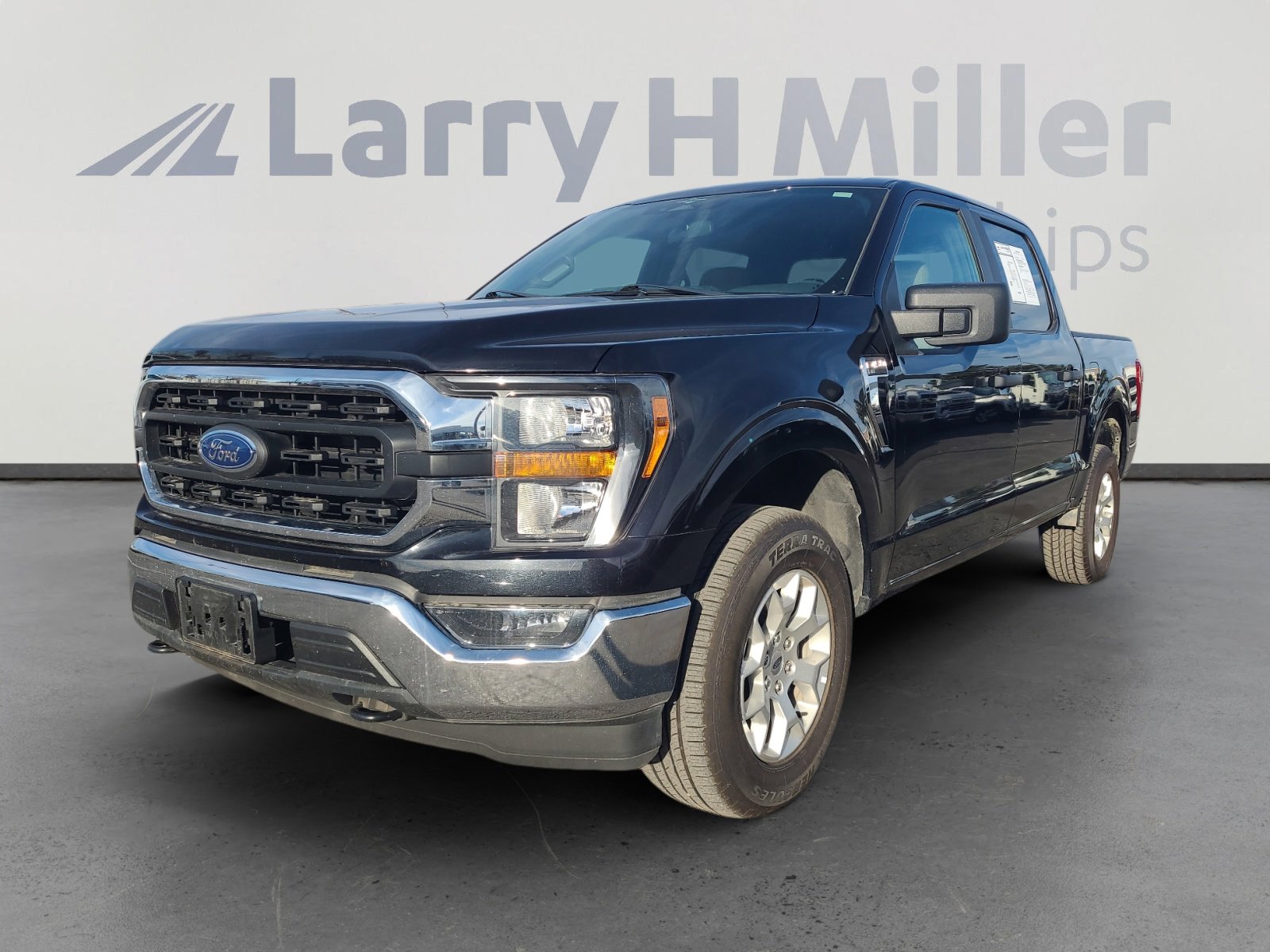 Used 2023 Ford F150 XLT image 1