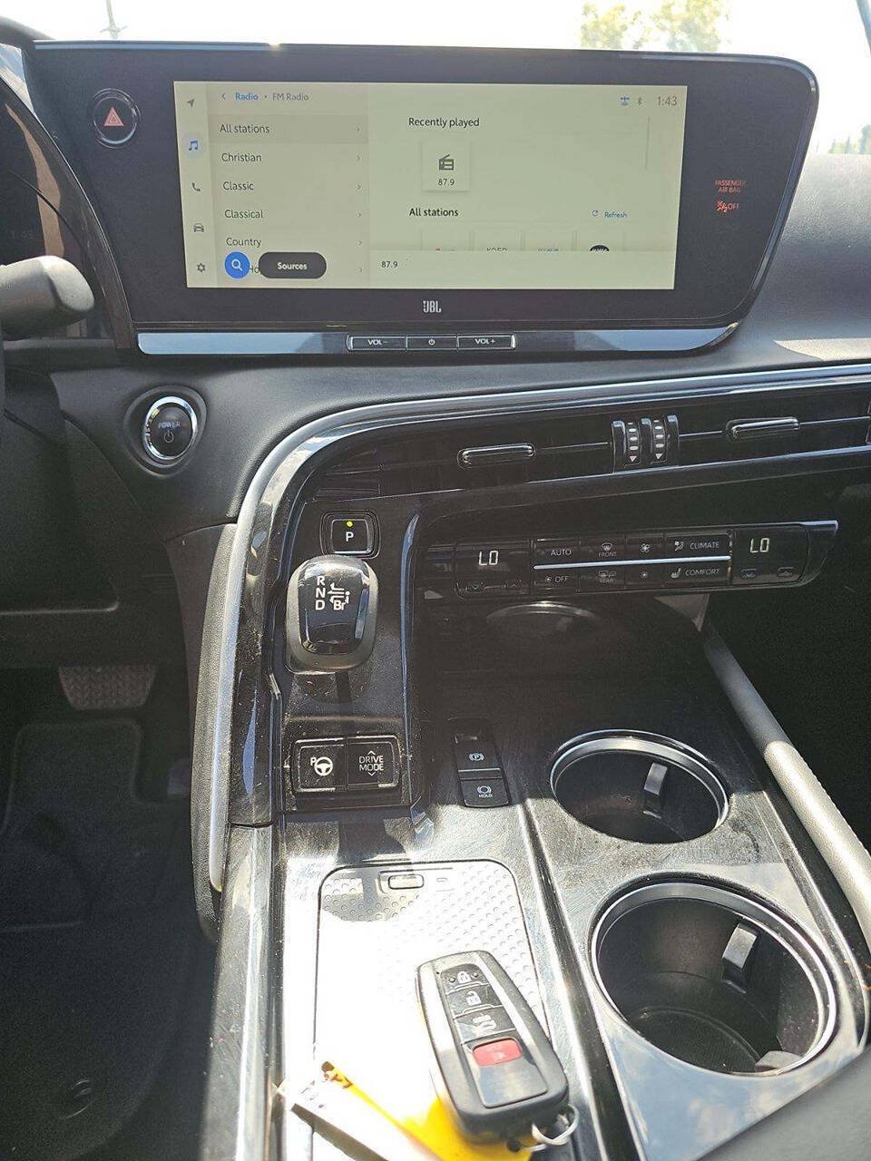 Used 2023 Toyota Mirai w/ Toyota Teammate Package RWD image 9