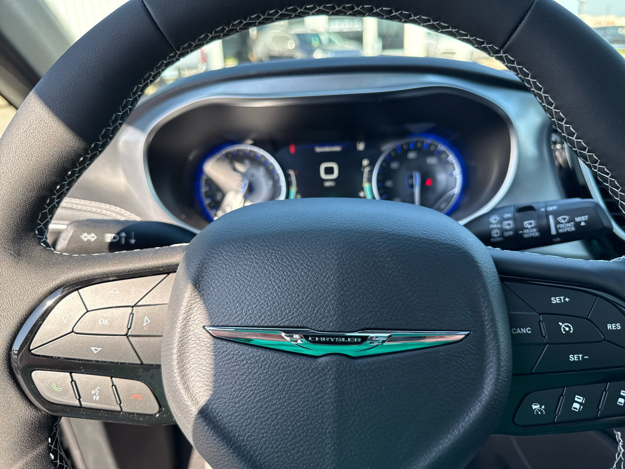 New 2026 Chrysler Pacifica Limited w/ S Appearance Package image 25