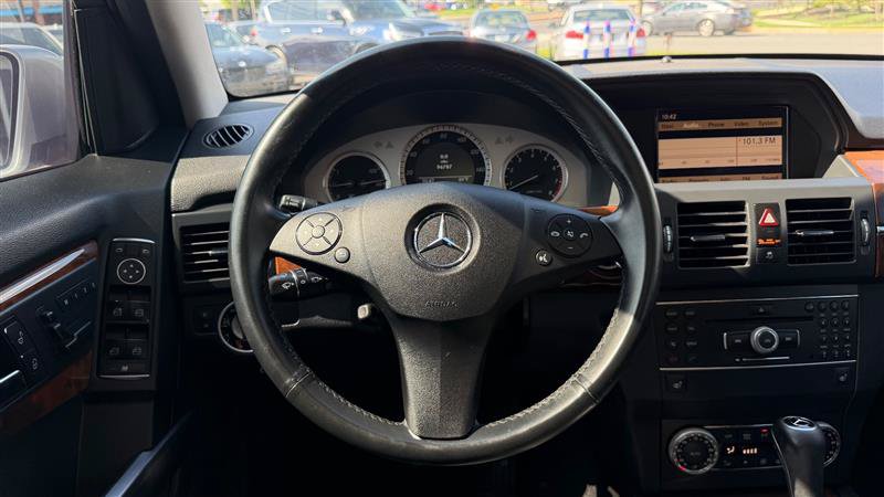 Used 2012 Mercedes-Benz GLK 350 4MATIC image 30