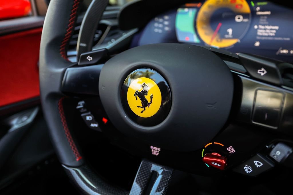 Used 2023 Ferrari SF90 Spider AWD/4WD image 33