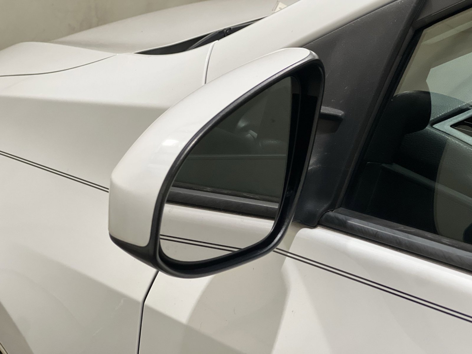 Used 2016 Toyota Corolla L FWD image 15