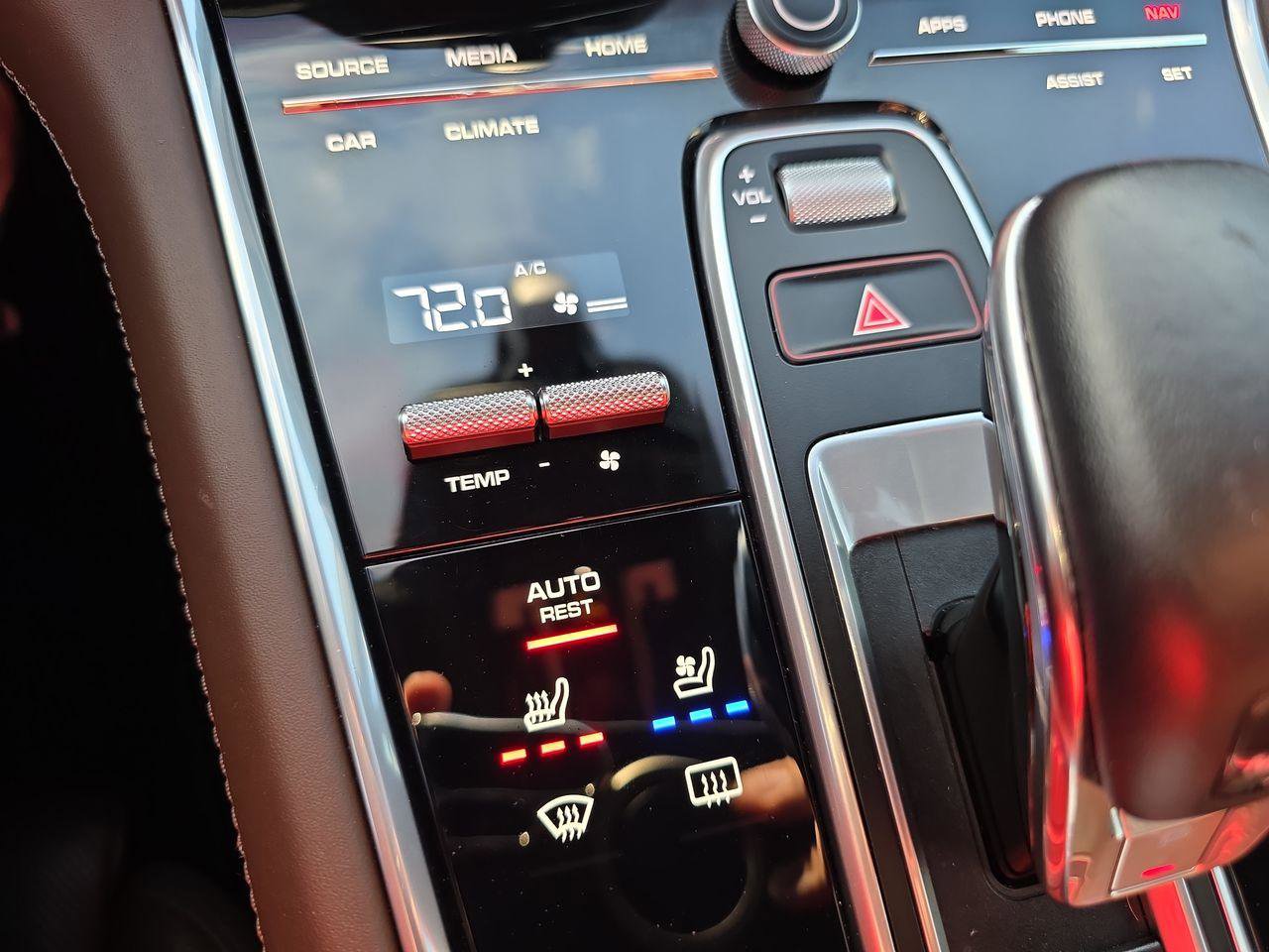 Used 2018 Porsche Panamera Turbo AWD/4WD image 25