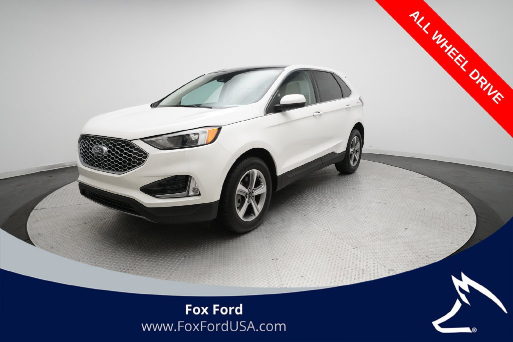 Used 2024 Ford Edge SEL w/ Convenience Package