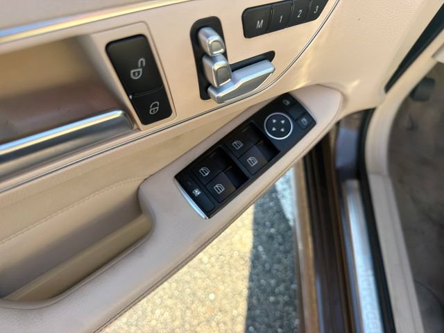 Used 2014 Mercedes-Benz E 250 BlueTEC 4MATIC Sedan image 12