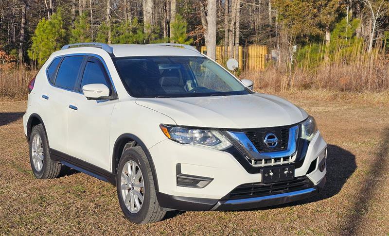 Used 2017 Nissan Rogue SV w/ SV Premium Package