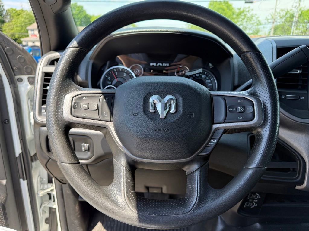 Used 2024 RAM 3500 Tradesman AWD/4WD image 14