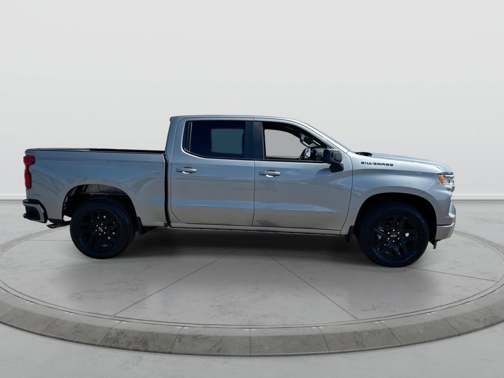 Used 2023 Chevrolet Silverado 1500 RST RWD image 9